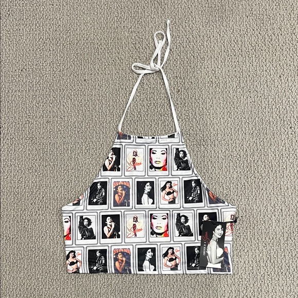 Forever 21 Tops - Forever 21 Graphic Print Halter Top - Black and White